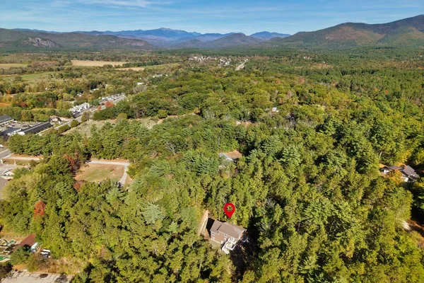 $825,000 | 85 Amethyst Hill Road, Conway, NH 03860
