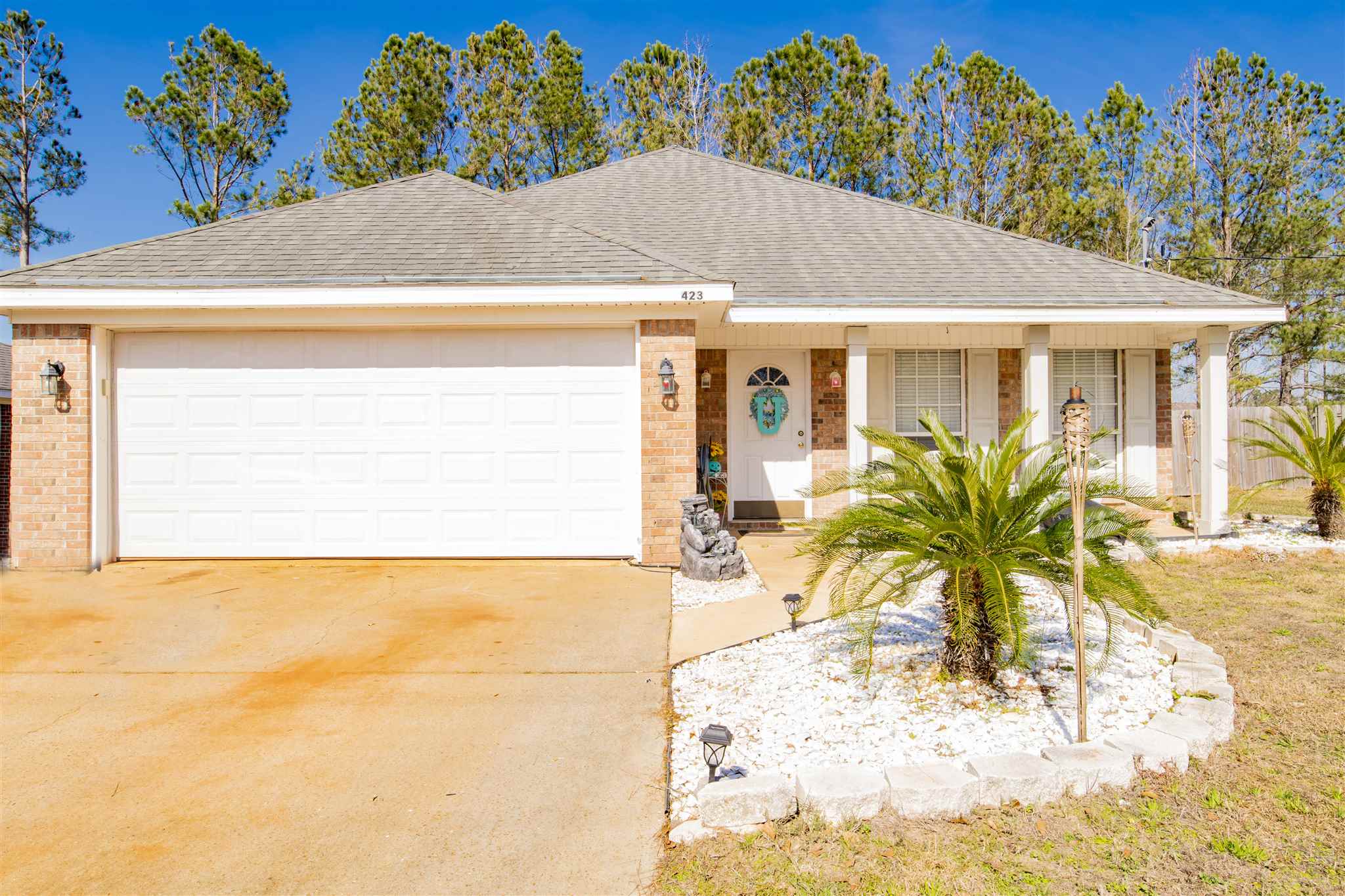 423 Hamilton Boulevard Foley, AL 36535 - Photo 1 of 17
