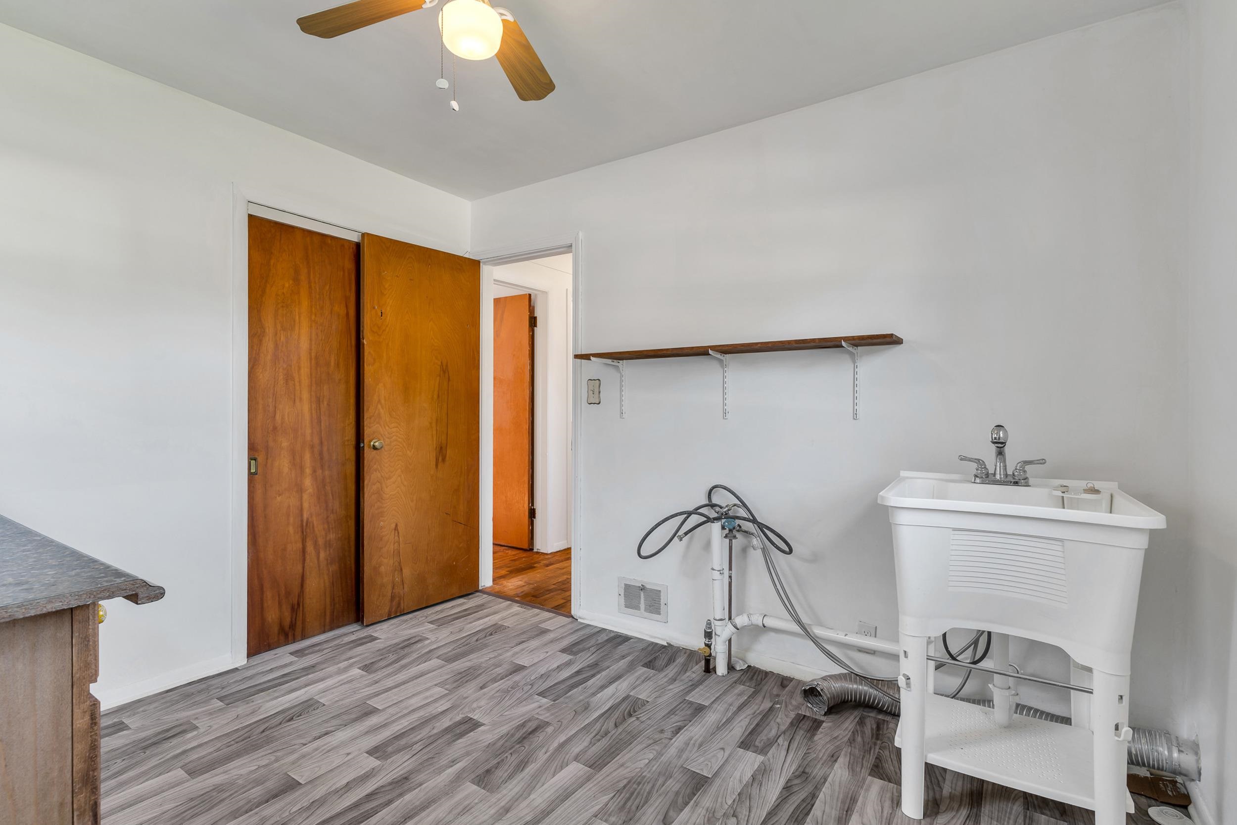 3101 Miller Road Flint, MI 48503 - Photo 25 of 30 50154896-57ee1c90-55ca-4152-9a3d-b2e29e063cf3.JPG