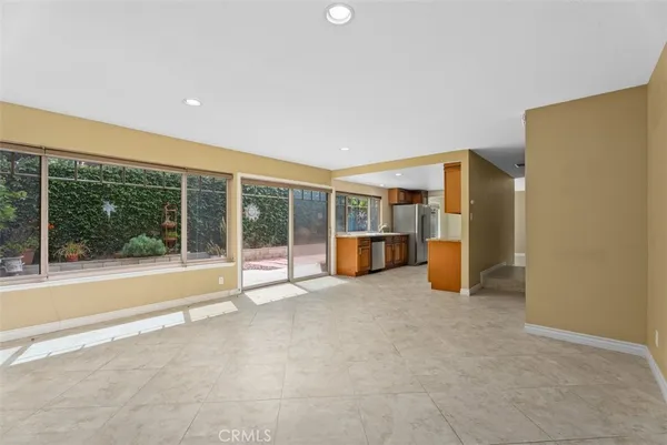 $5,500 | 17512 Teachers Avenue, Irvine, CA 92614