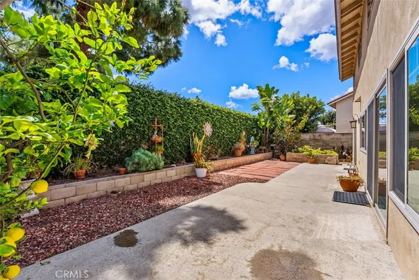 $5,500 | 17512 Teachers Avenue, Irvine, CA 92614