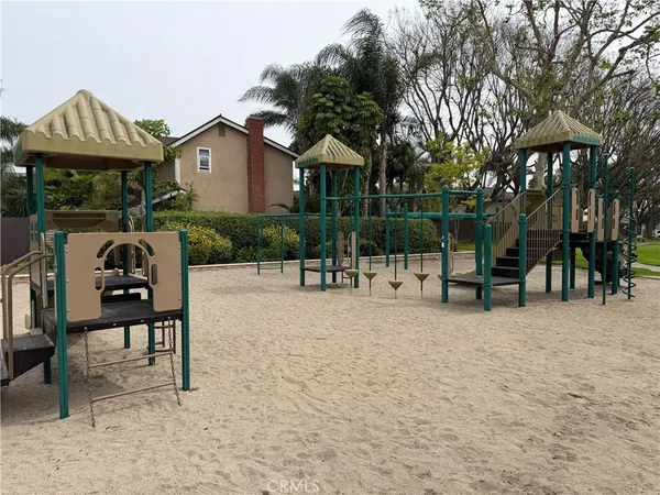 $5,500 | 17512 Teachers Avenue, Irvine, CA 92614