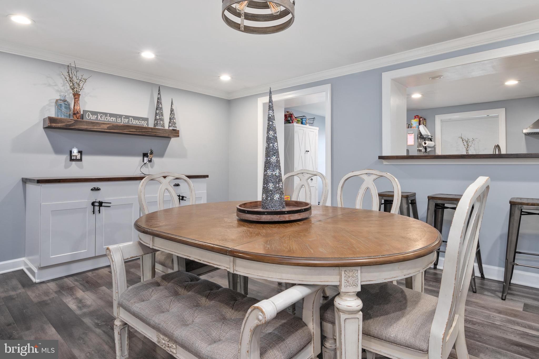 236 West Meadow Road Brooklyn, MD 21225 - Photo 6 of 27