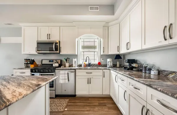 $639,000 | 9821 North Marine Key Drive, Syracuse, IN 46567