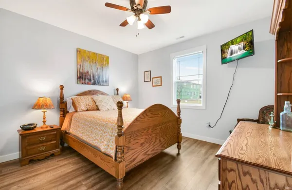 $639,000 | 9821 North Marine Key Drive, Syracuse, IN 46567