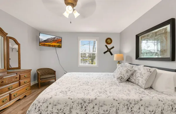 $639,000 | 9821 North Marine Key Drive, Syracuse, IN 46567