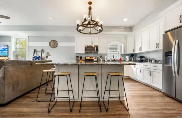 $639,000 | 9821 North Marine Key Drive, Syracuse, IN 46567