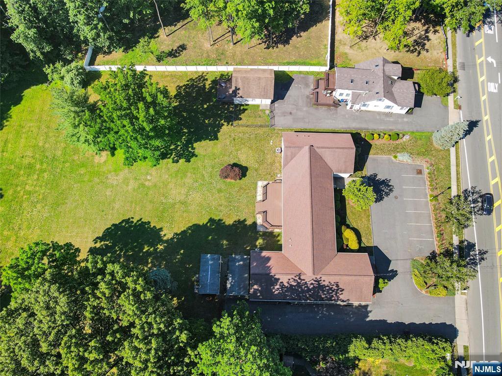 1093 Littleton Road Parsippany, NJ 07054 - Photo 12 of 50