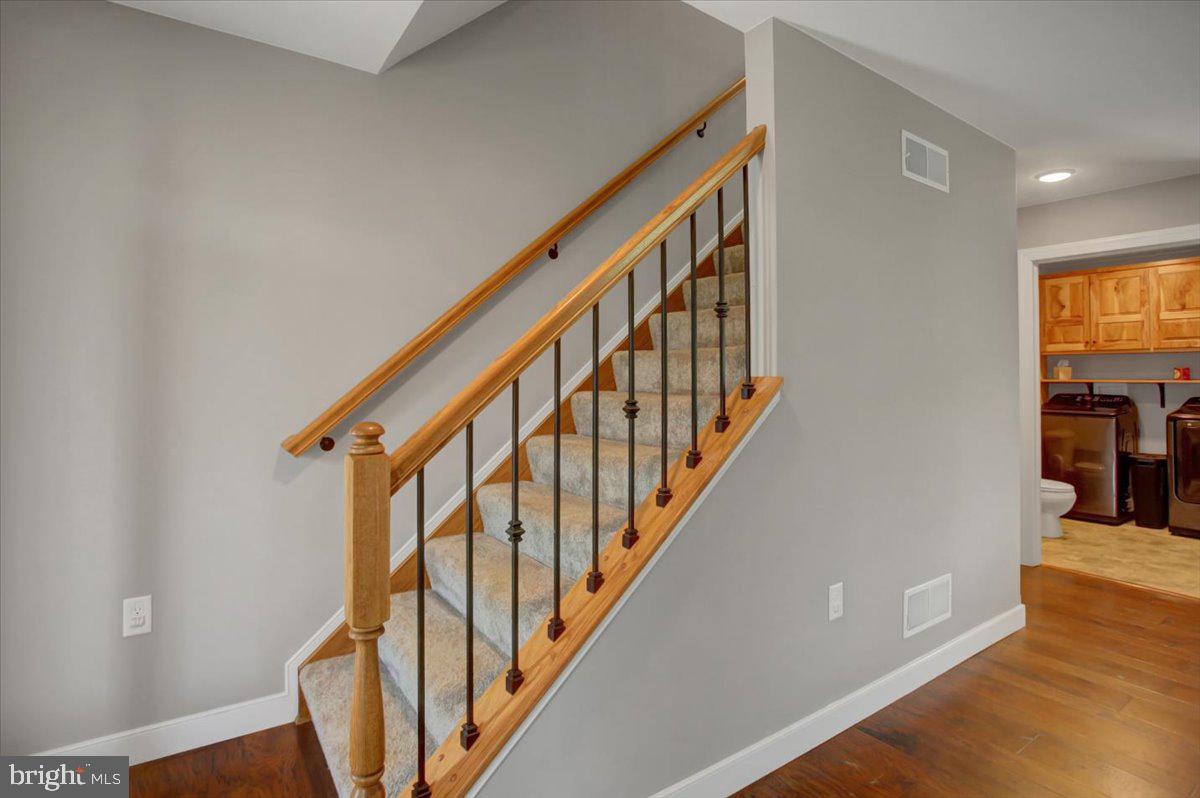 2027 Jelena Road Shippensburg, PA 17257 - Photo 8 of 47