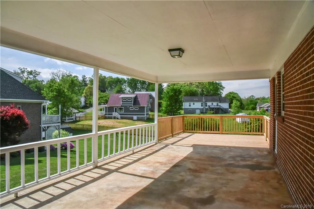 26 Alexander Road Weaverville, NC 28787 - Photo 11 of 37 Gallery Image 11