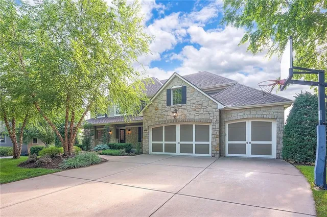 $1,165,000 | 15225 Perry Street, Overland Park, KS 66221