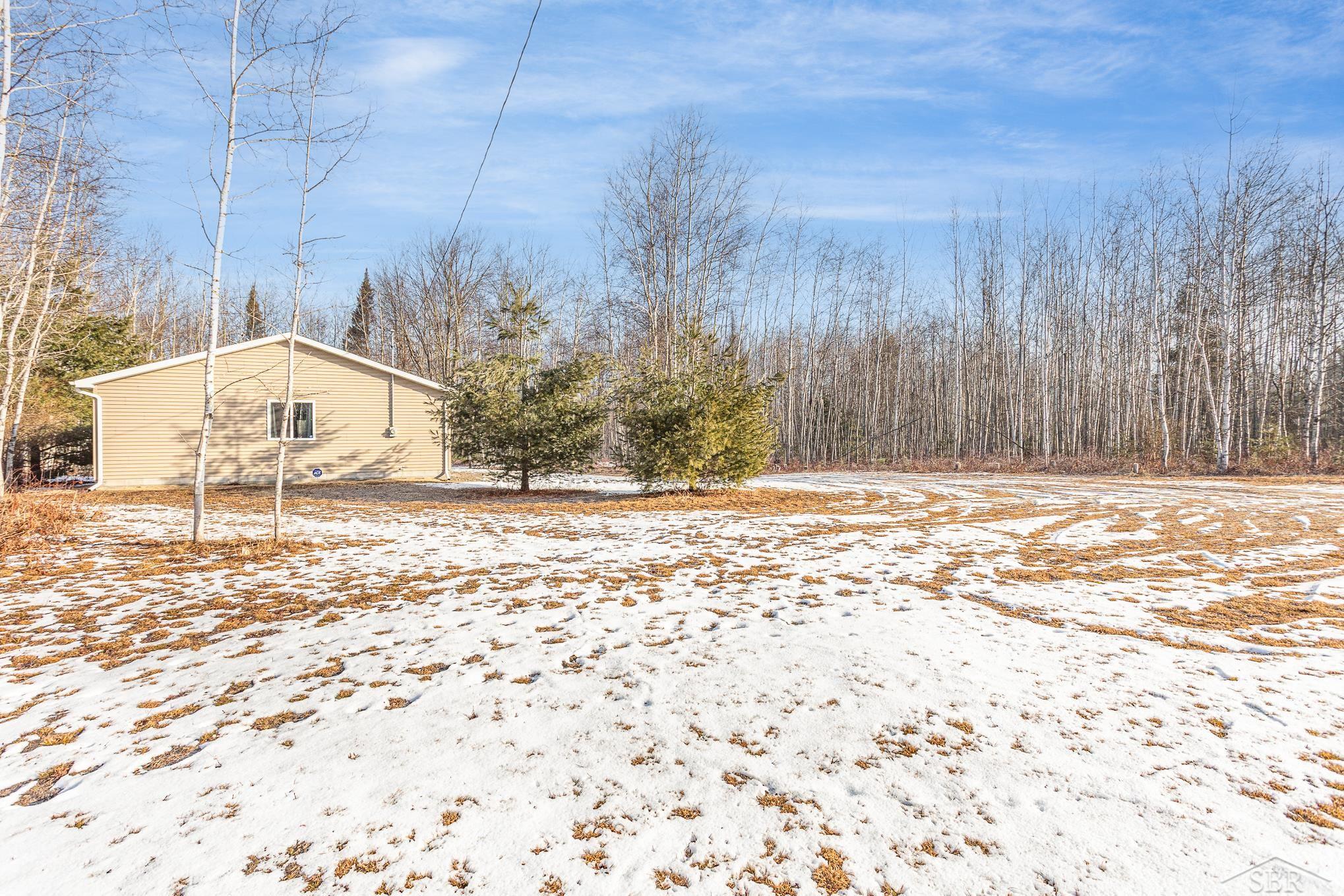 6428 Turtle Road Turner, MI 48765 - Photo 4 of 20 Gallery Image 4