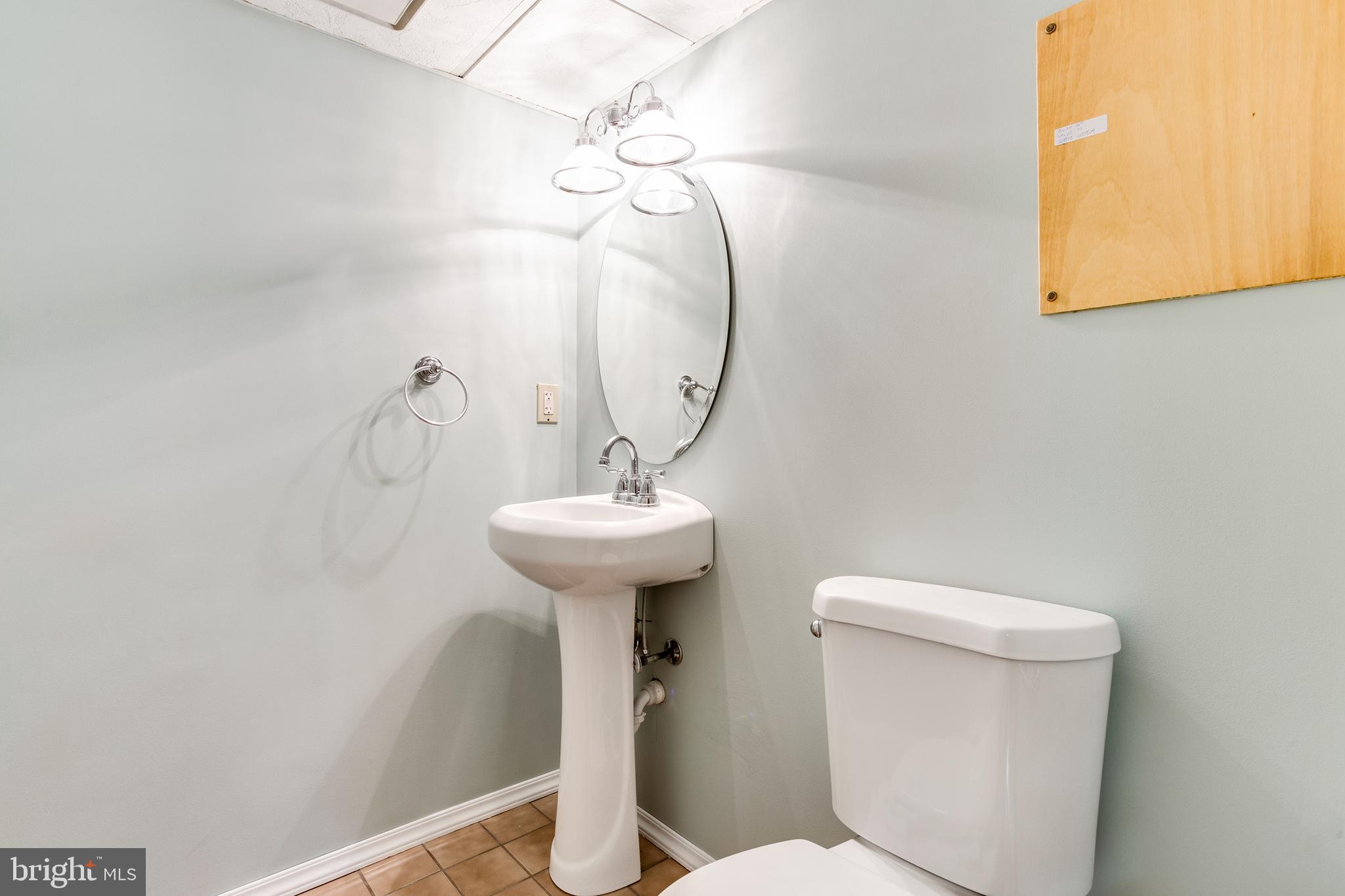 3907 Eland Road Phoenix, MD 21131 - Photo 28 of 33 Half Bath