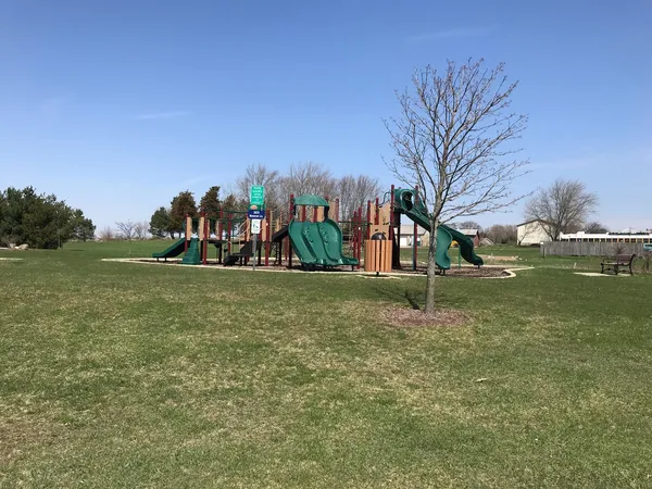 $82,500 | 2823 Ninovan Lane, Minooka, IL 60447