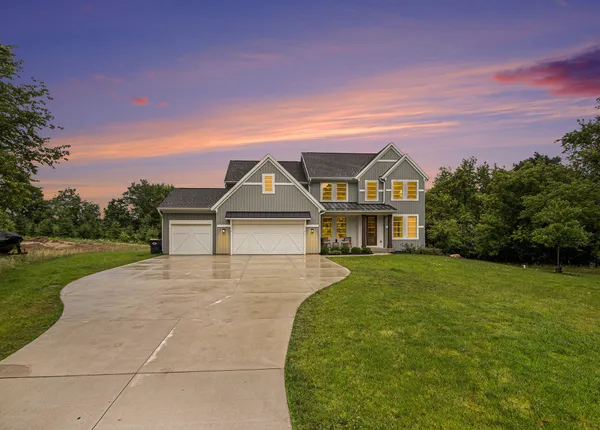 $835,000 | 6520 West Hidden Lake Circle, Richland, MI 49083