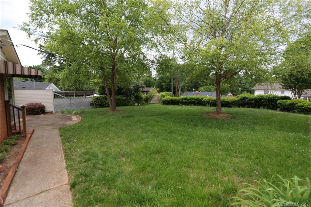 3420 Woodleaf Road, Unit 17 Charlotte, NC 28205 - Photo 21 of 21 Gallery Image 21