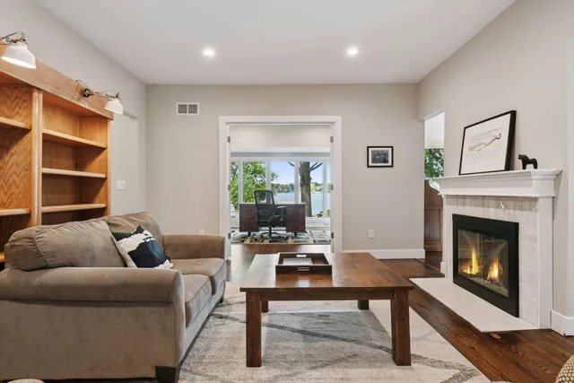 $1,300,000 | 859 Excelsior Boulevard, Excelsior, MN 55331