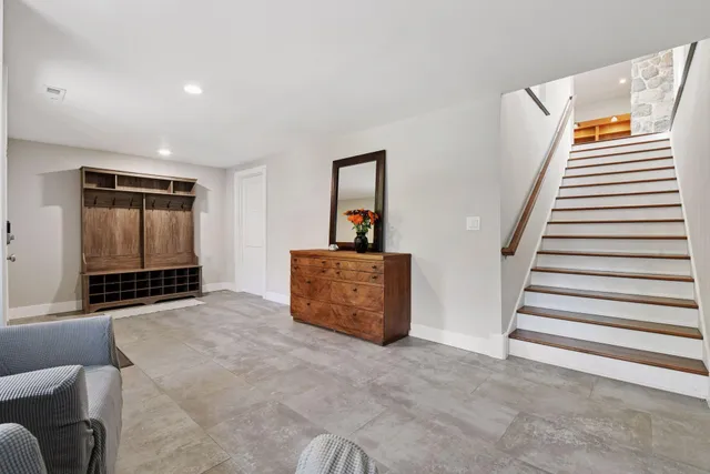 $1,300,000 | 859 Excelsior Boulevard, Excelsior, MN 55331