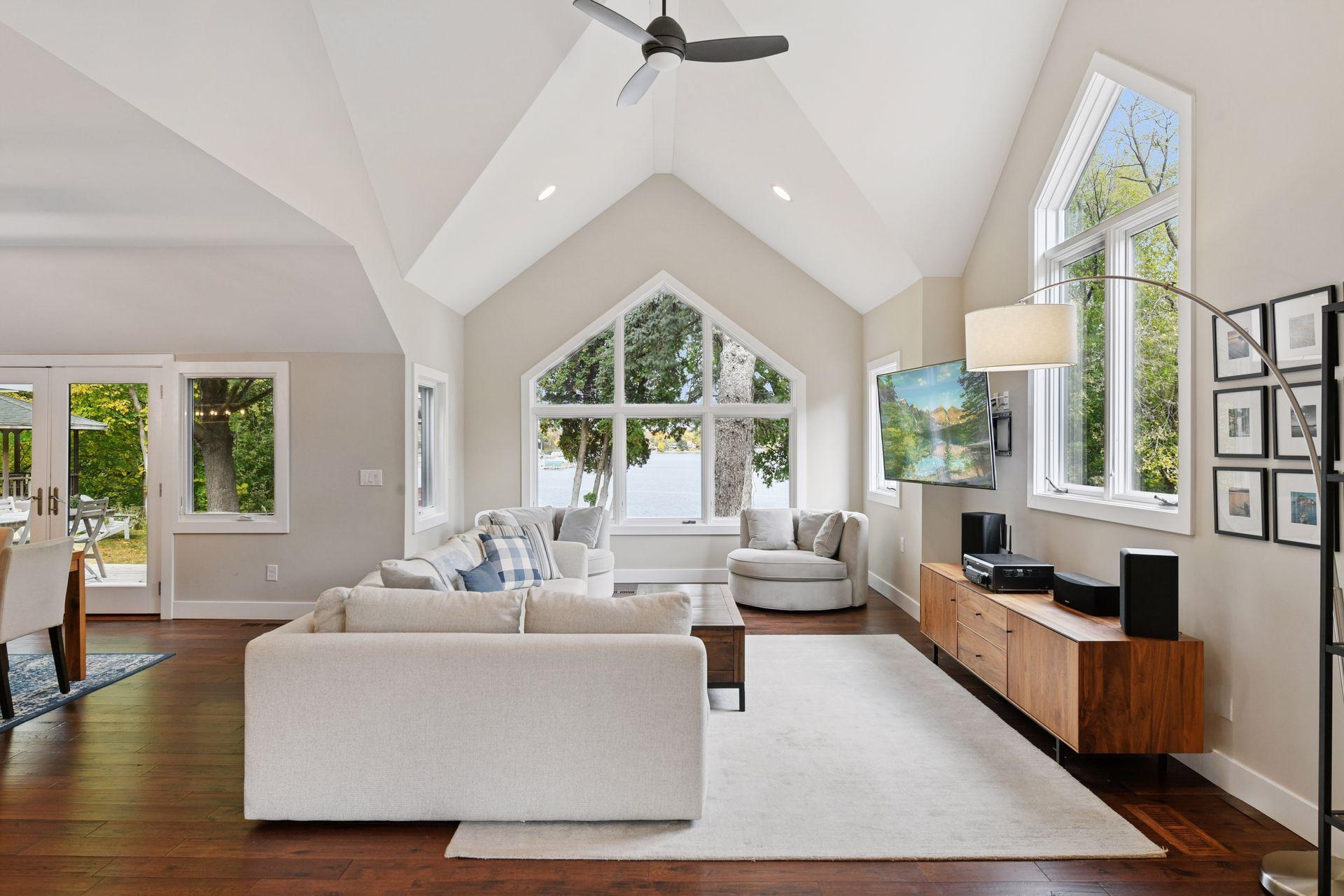 859 Excelsior Boulevard Excelsior, MN 55331 - Photo 5 of 40