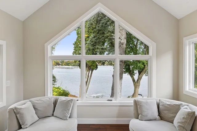 $1,300,000 | 859 Excelsior Boulevard, Excelsior, MN 55331