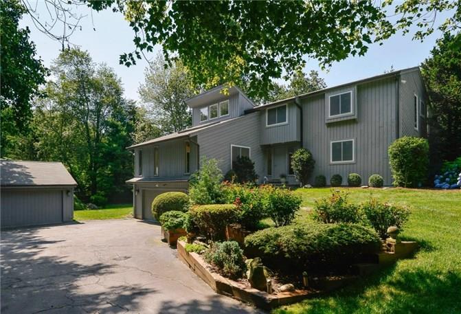309 Webbs Hill Road Stamford, CT 06903 - Photo 1 of 1 Gallery Image 1
