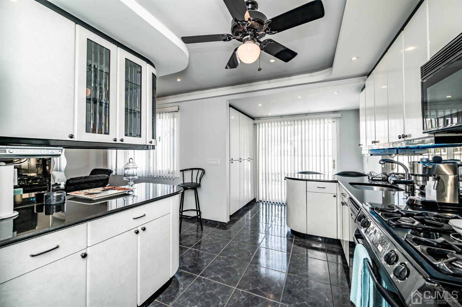 201 Winding Road Iselin, NJ 08830 - Photo 20 of 48 Gallery Image 20