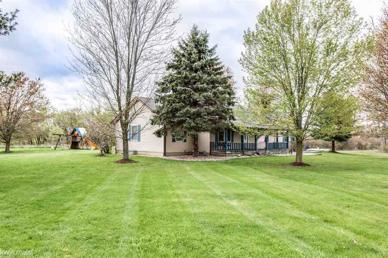 6979 Sterling Road Yale, MI 48097 - Photo 39 of 39 31380175-40.JPG