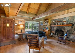 50000 Highway 62 Prospect, OR 97536 - Photo 12 of 38