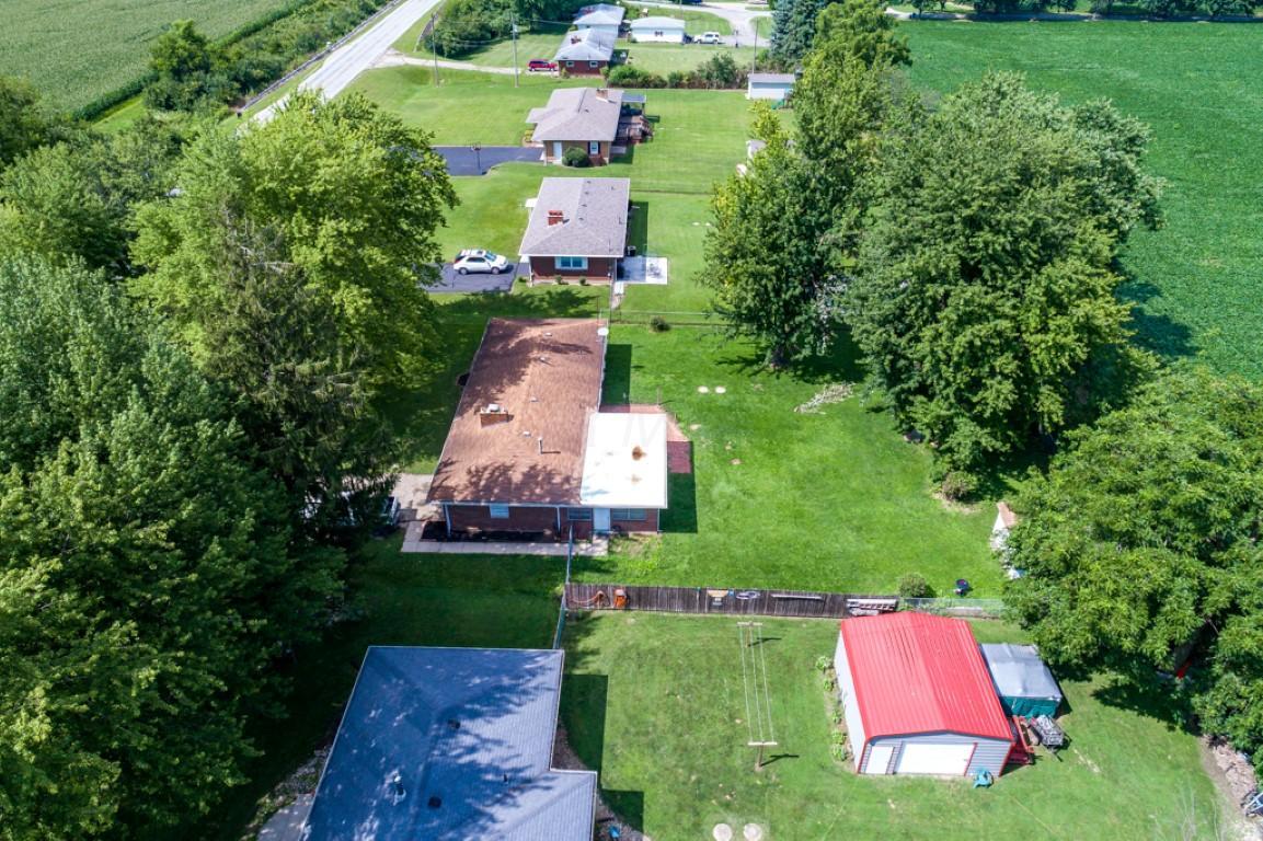 2516 South Burnett Road Springfield, OH 45505 - Photo 2 of 33