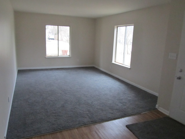 438 Elm Street Batavia, IL 60510 - Photo 2 of 12