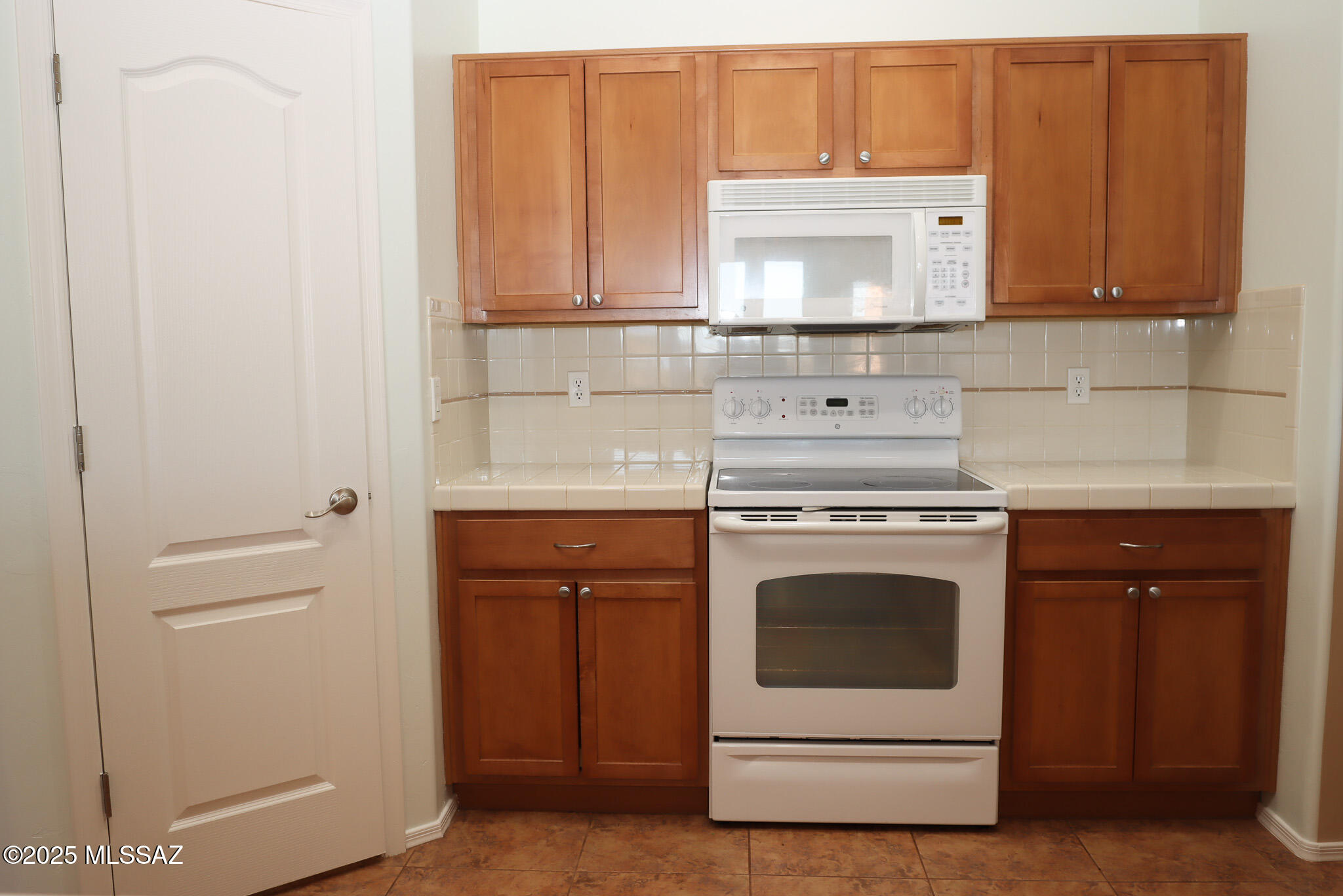 139 Camino Embarcadero Rio Rico, AZ 85648 - Photo 12 of 26