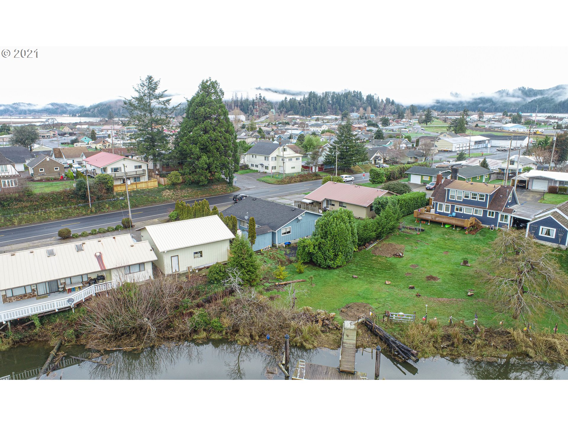 1 Winchester Avenue Reedsport, OR 97467 - Photo 18 of 21
