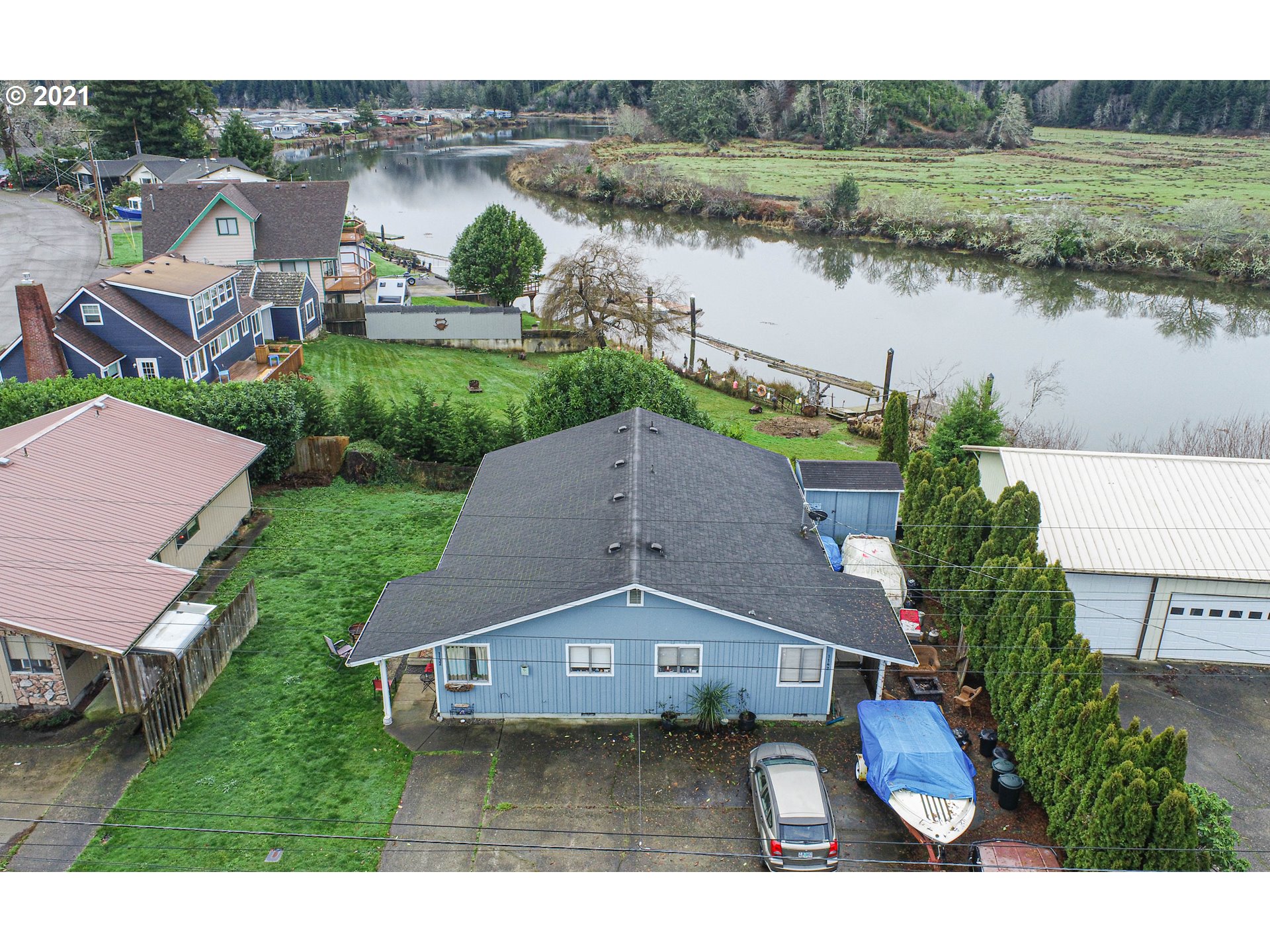 1 Winchester Avenue Reedsport, OR 97467 - Photo 10 of 21