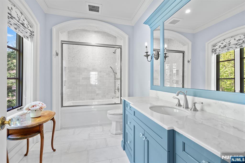 1 Sandstone Ridge Upper Saddle River, NJ 07458 - Photo 25 of 48
