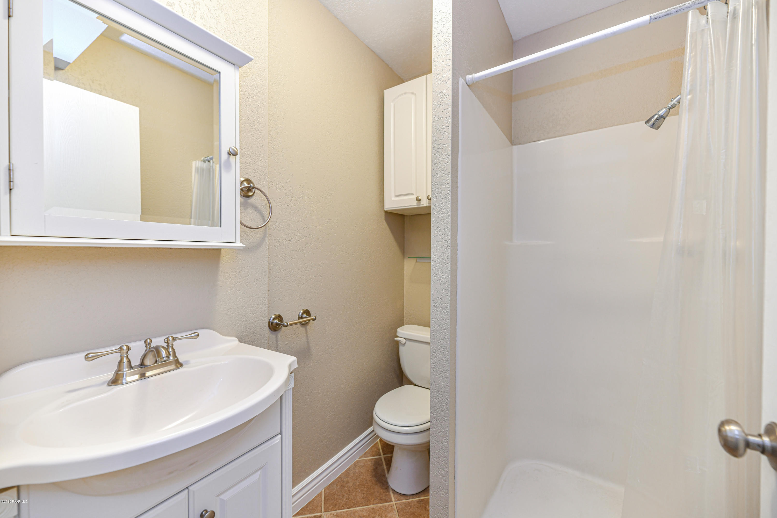 916 Sundown Road Prescott, AZ 86303 - Photo 23 of 30 Lower level bath