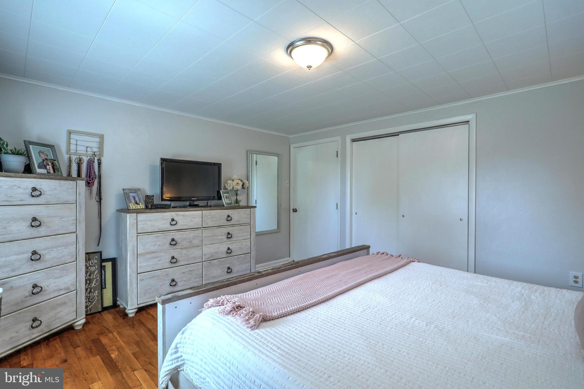 35 North High Street Spring Grove, PA 17362 - Photo 14 of 29