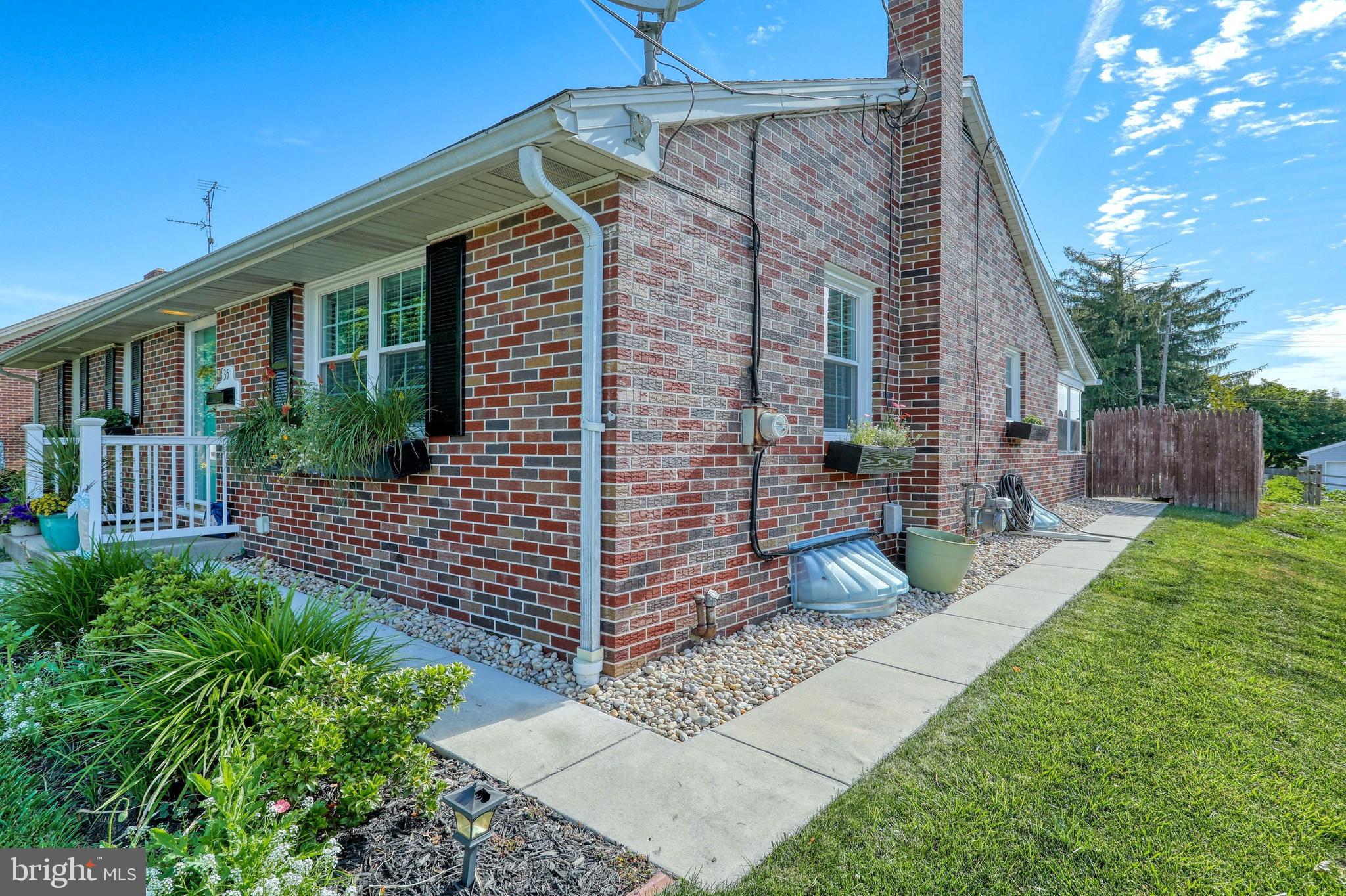 35 North High Street Spring Grove, PA 17362 - Photo 21 of 29