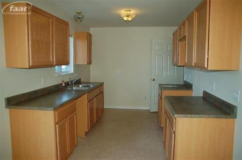 3140 Baldwin Road Grand Blanc, MI 48439 - Photo 7 of 17 20217147-6.JPG
