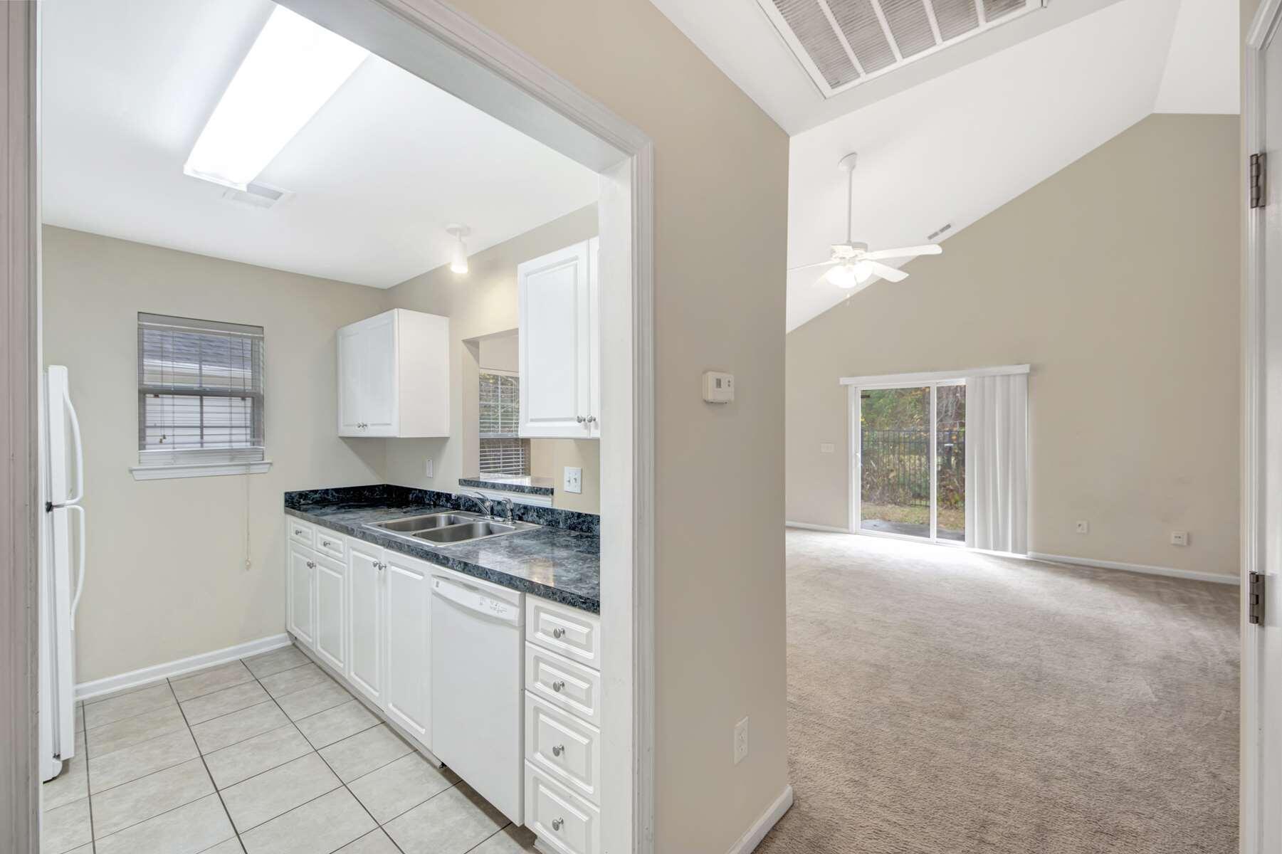 9318 Ayscough Road Summerville, SC 29485 - Photo 10 of 27 _01A0710