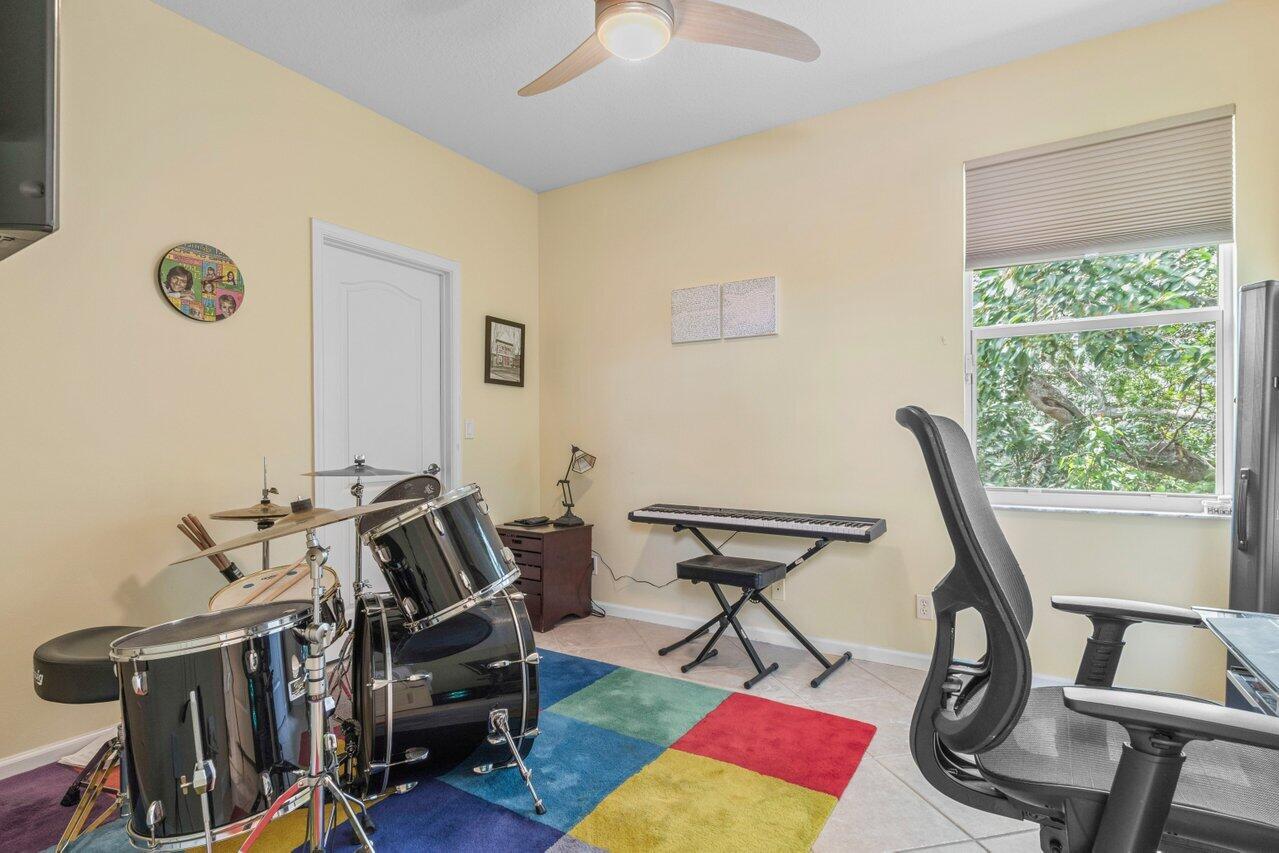 9680 Vineyard Court Boca Raton, FL 33428 - Photo 19 of 40 019-9680VineyardCourt-Unit203-BocaRaton-
