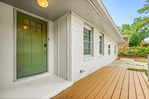 $2,600 | 3089 Del Monico Drive, Decatur, GA 30032