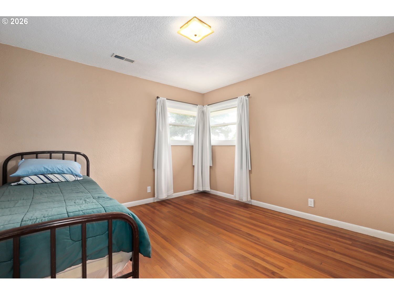 617 North Knights Bridge Road Canby, OR 97013 - Photo 19 of 28