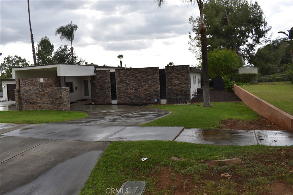 1156 Lyndhurst Drive Riverside, CA 92507 - Photo 5 of 57
