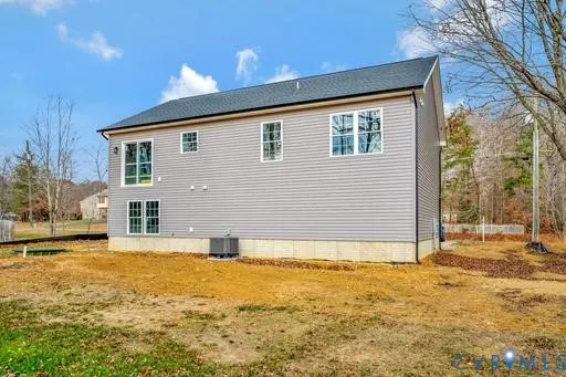 a front view of house with yard
