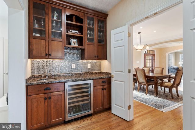 $1,880,000 | 4 Green Gable Lane, Newtown Square, PA 19073