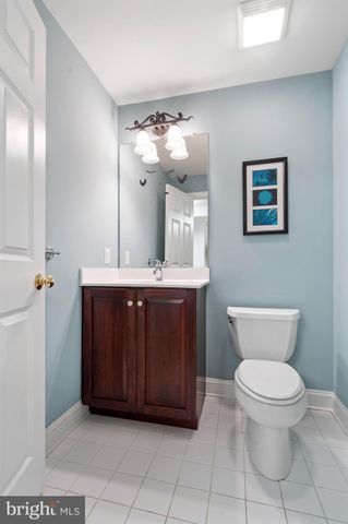 $1,880,000 | 4 Green Gable Lane, Newtown Square, PA 19073