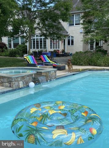 $1,880,000 | 4 Green Gable Lane, Newtown Square, PA 19073