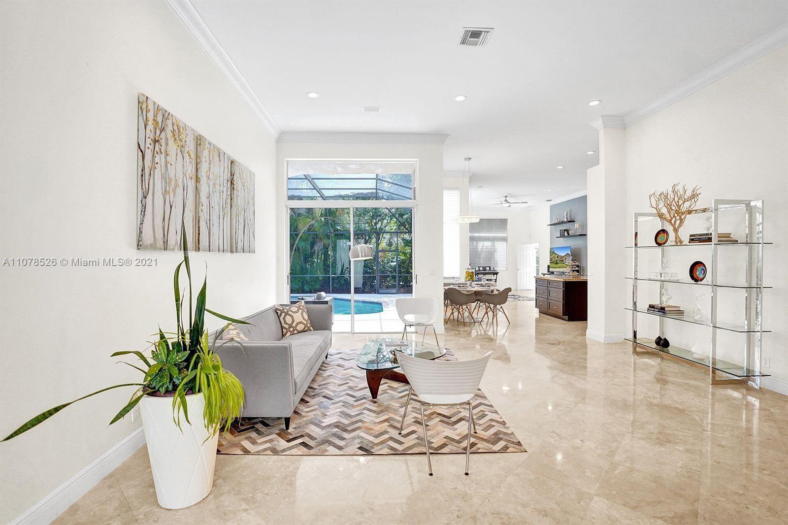 2724 Oakbrook Drive Weston, FL 33332 - Photo 6 of 20