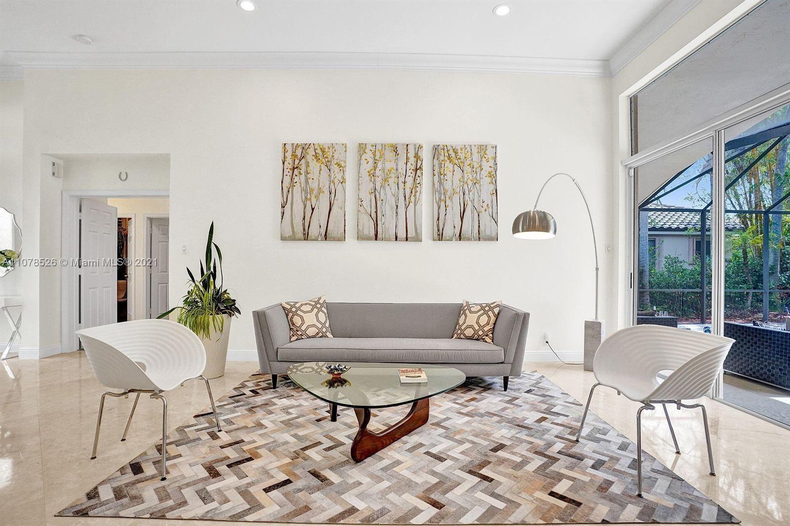 2724 Oakbrook Drive Weston, FL 33332 - Photo 10 of 20