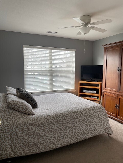 13096 Britton Ridge Fishers, IN 46038 - Photo 11 of 14 Gallery Image 11